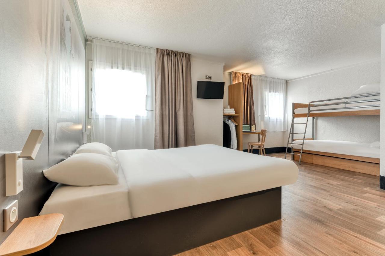Hotel 2